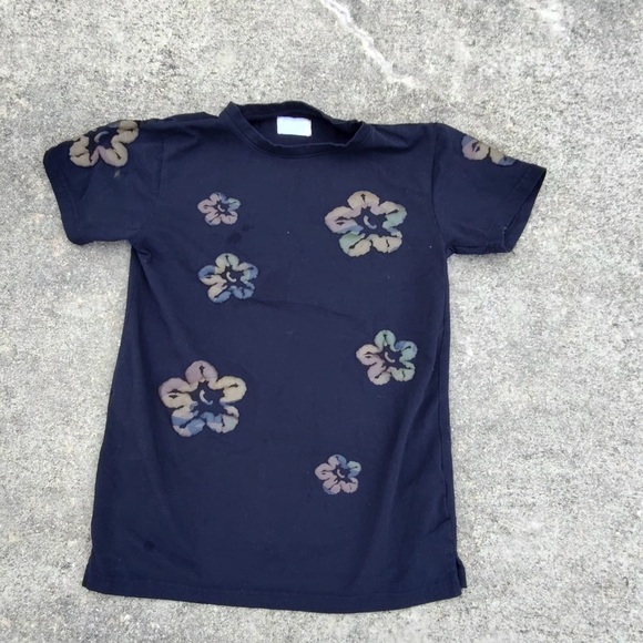 None Tops - Women Floral T-Shirt